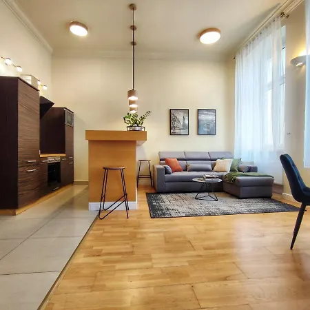 Apartment Bresly Old Town